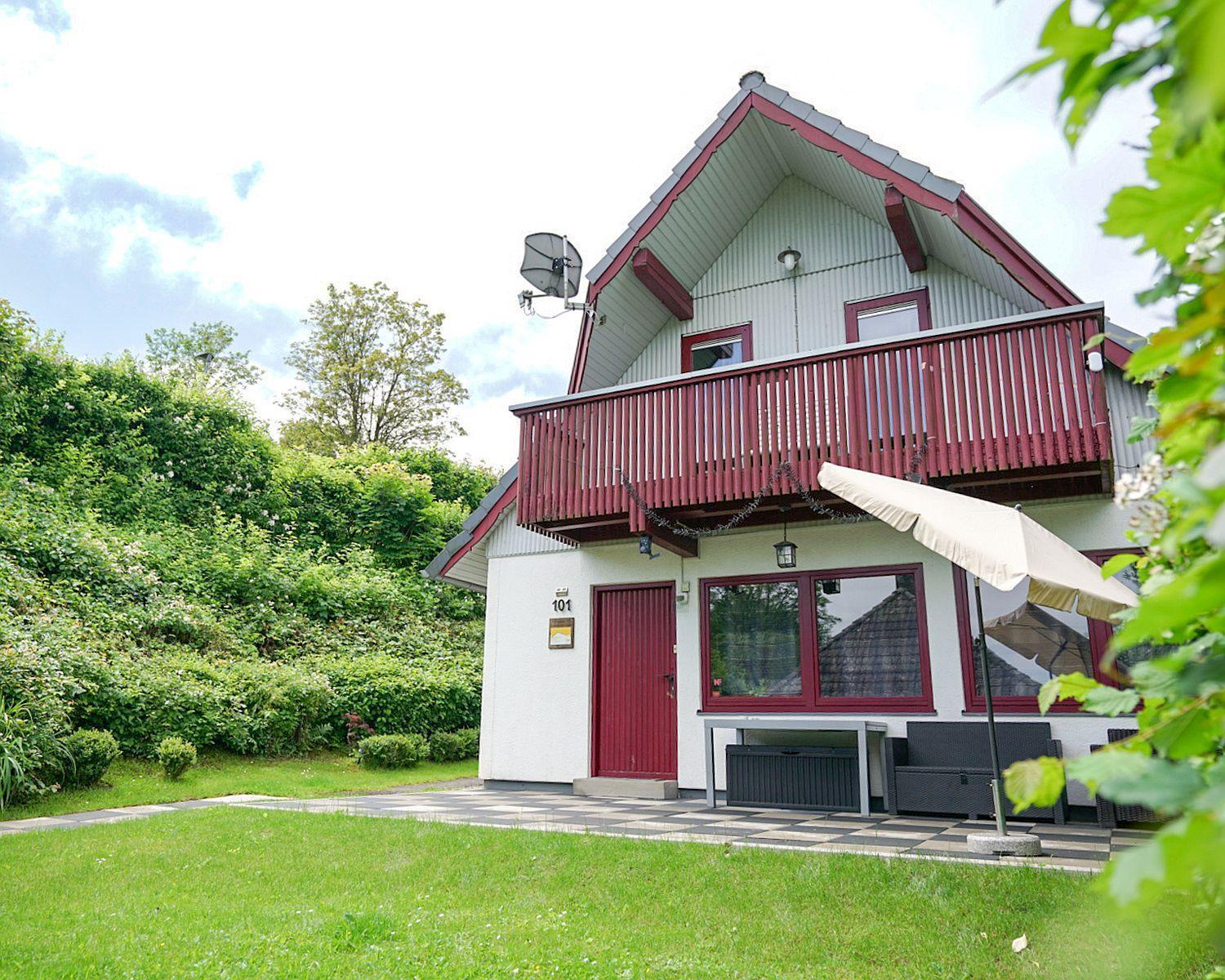 Ferienhaus "Gestiefelter Kater" Am See Im Bergland Kirchheim (Hessen) Exterior foto